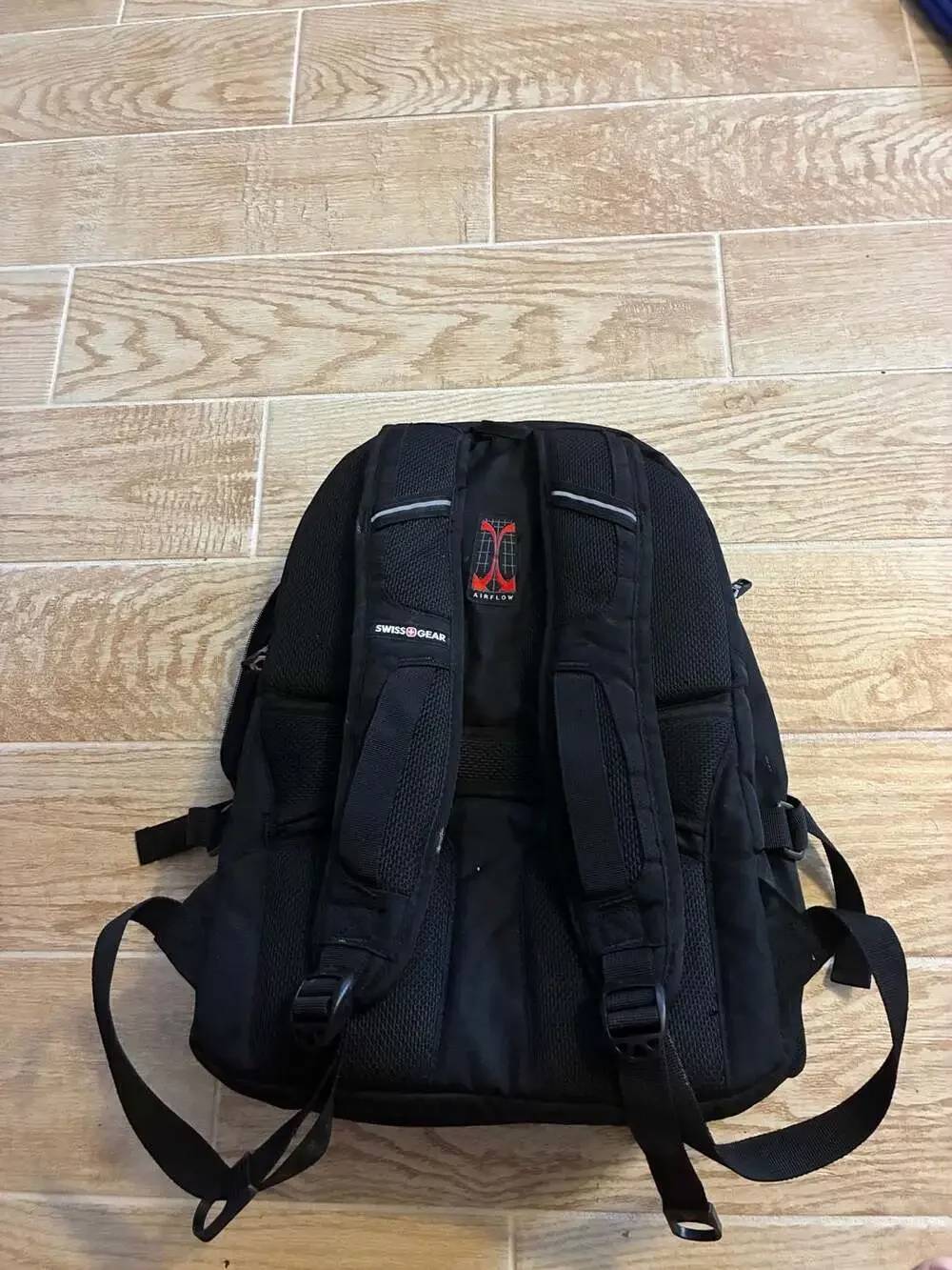SwissGear 1900 ScanSmart Laptop Backpack Black